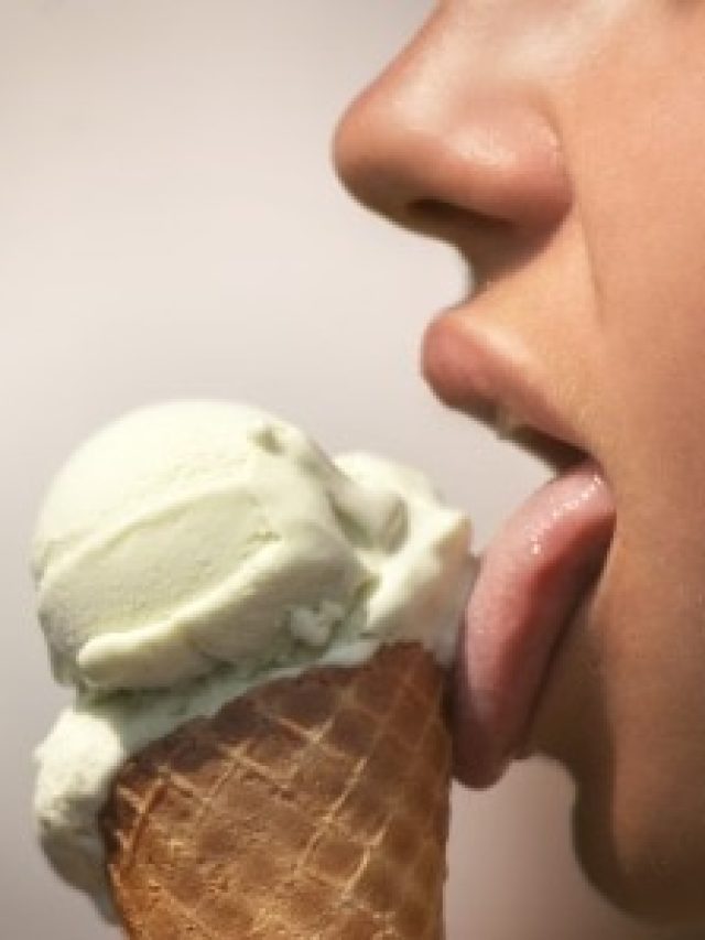গরমে চলতে ফিরতে আইসক্রিম খাচ্ছেন?  শরীরে কী বারোটা বাজছে জানেন