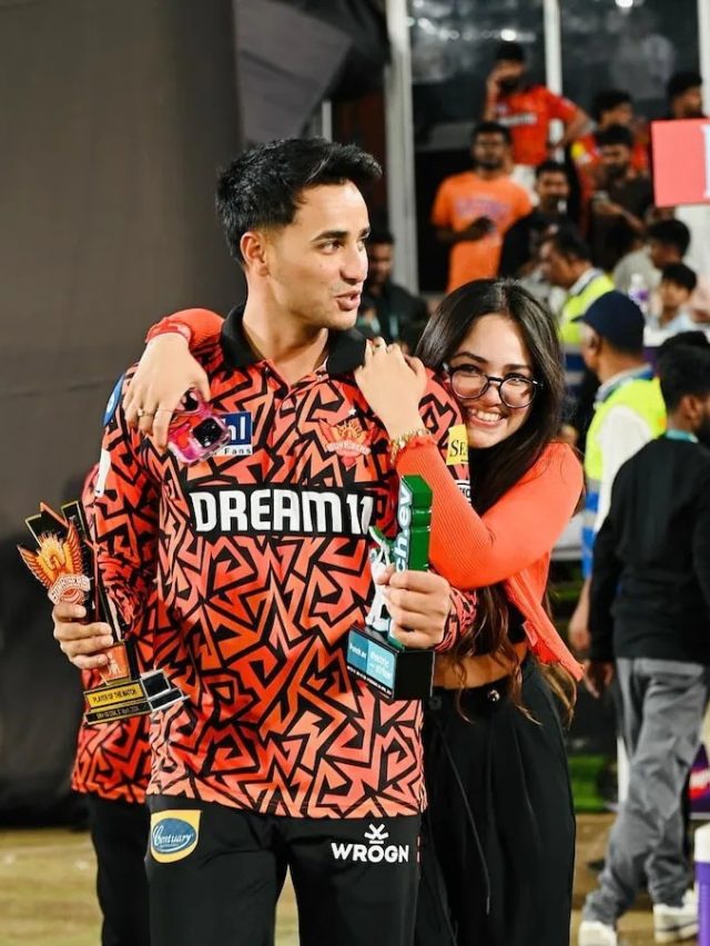 এক ওভারে নিলেন ২৭ রান, দেখুন অভিষেকের সেই বিধ্বংসী ইনিংস