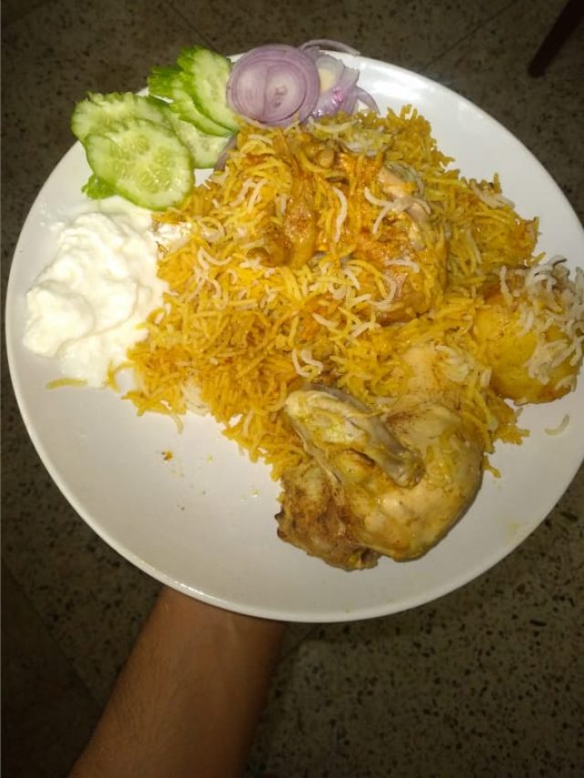 সপ্তমীর মেনু: ব্যারাকপুর স্টাইল বিরিয়ানি- নেটের সবচেয়ে সহজ রেসিপি