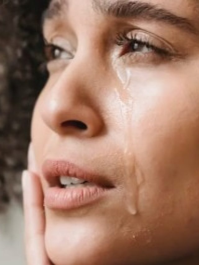 ঝরঝর করে কাঁদবেন স্ত্রী, পুরুষরা ভুলেও এই কথা জানাবেন না, চাণক্যের পরামর্শ