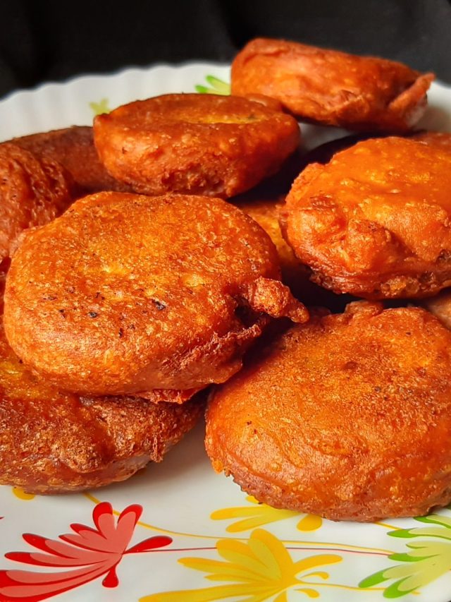 ন্যাতানো নয়, কামড় দিলেই আওয়াজ হবে, মুচমুচে আলুর চপ তৈরির টিপস