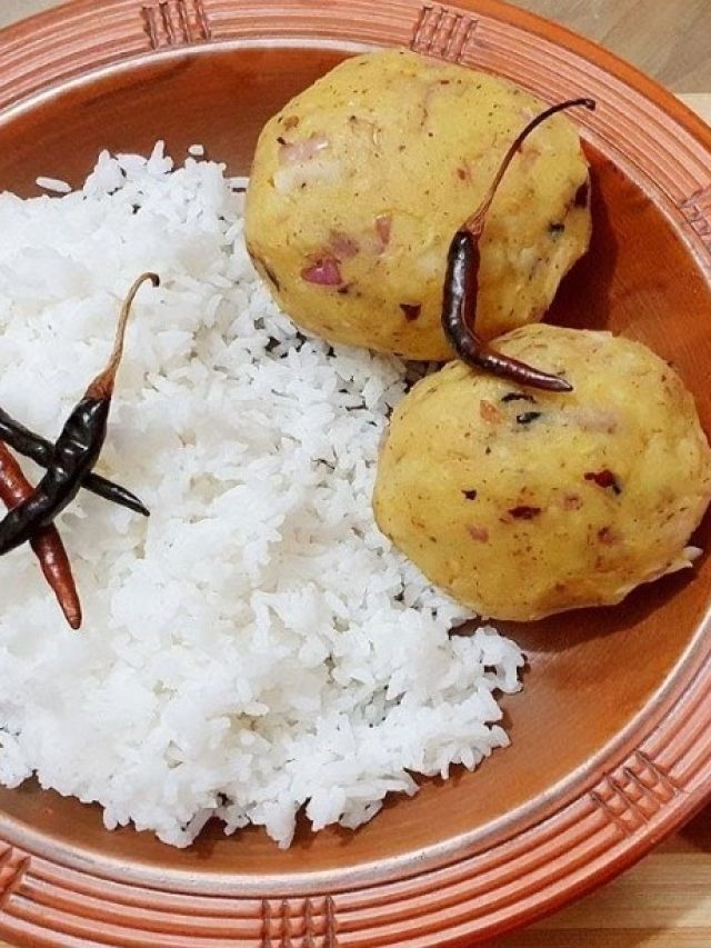 ছাড়ুন তো বিহার-ইউপি, পাতি বাঙালি স্টাইলে আলু চোখা, গরম ভাতে লাগবে শুধু ঘি