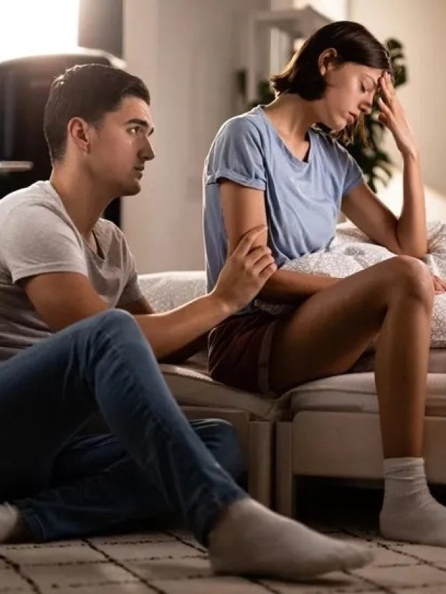 হাতেনাতে পরকীয়া ধরে ফেলেছেন সঙ্গী! সামলে ওঠার উপায় জেনে রাখুন