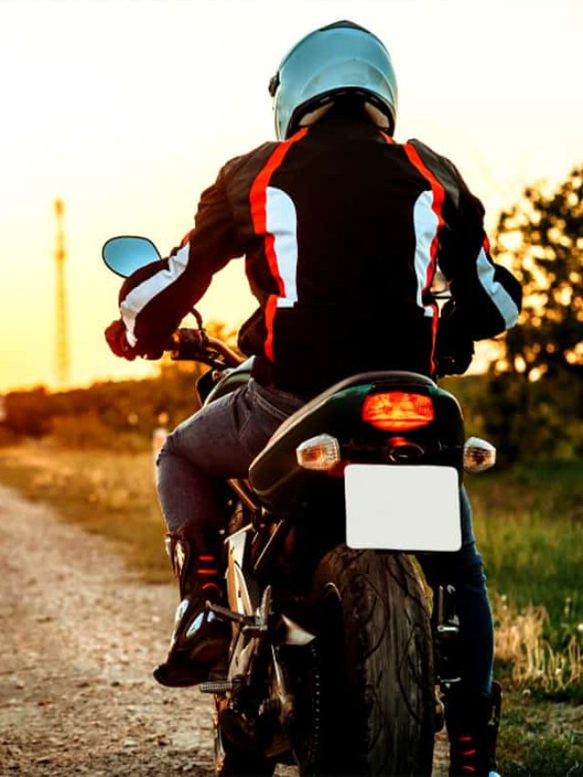 অফিস যাতায়াত বা লং ড্রাইভের জন্য সেরা ৫ বাইক