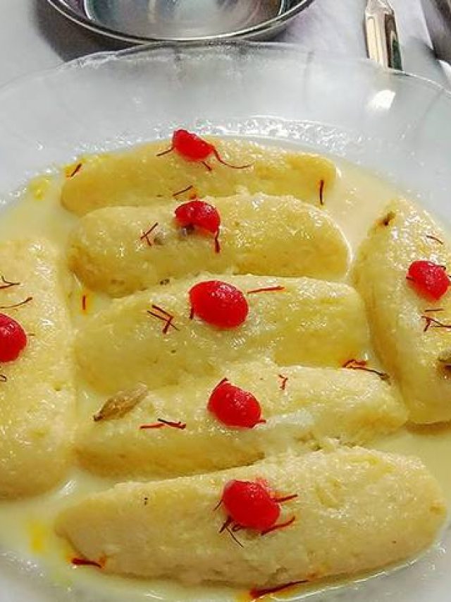 জিভ থেকে টসটস করে জল পড়বে, মুখে দিলেই গলবে এই চমচম, রেসিপি