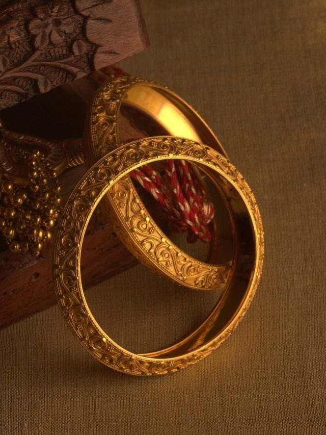 আপনার ব্যবহার করা সোনা নকল নয় তো? বাড়িতেই জানুন এভাবে