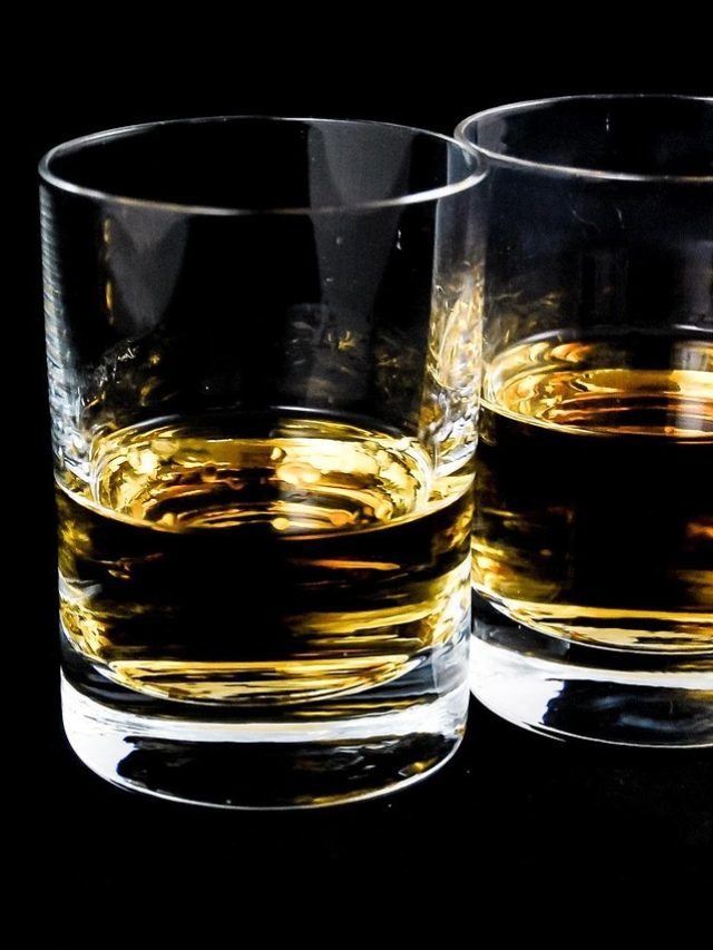 লিভারের ক্ষতি এড়াতে চান? মদ্যপানের আগে খান এই ৬ খাবারের একটি