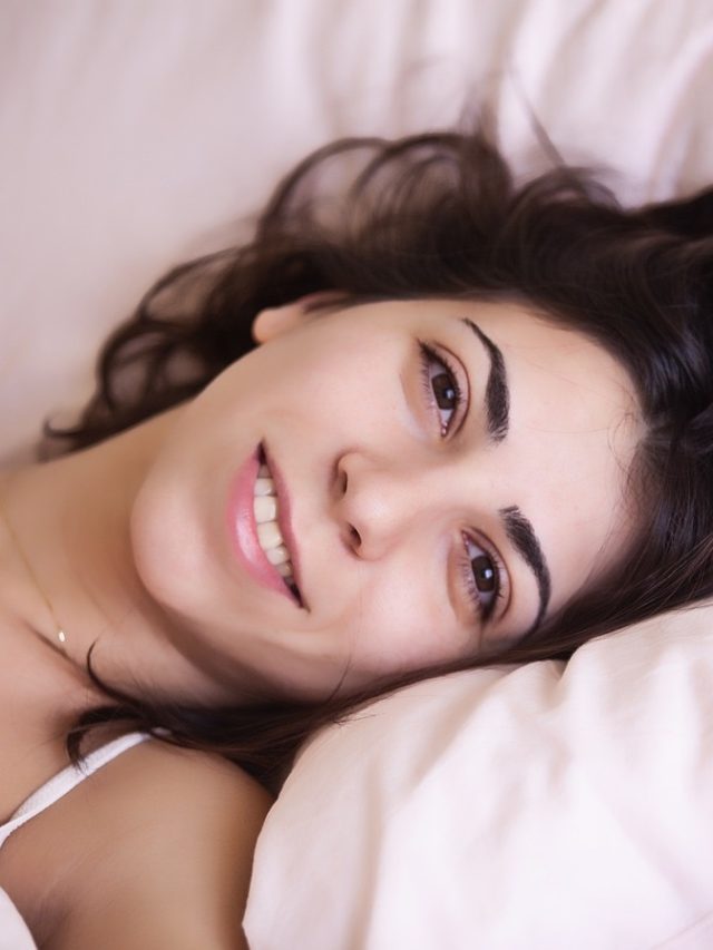 ওজন কমাতে রাতে বিছানায় করতে হবে এই কাজ, এই টিপস শুধুই মহিলাদের জন্য