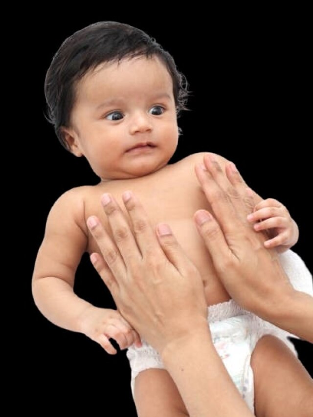 শিশুদের কি সর্ষের তেল মালিশ করা ঠিক? ভুল ধারণা ভাঙুন