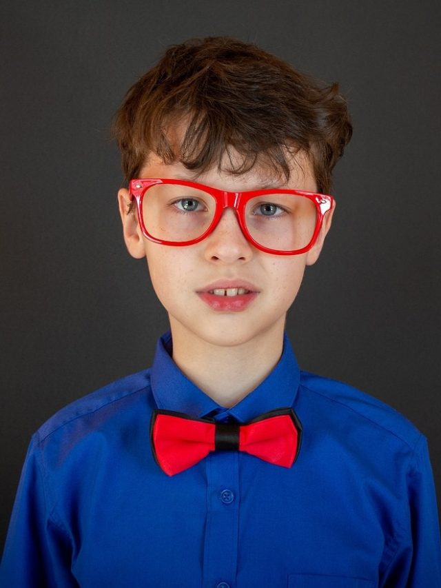 বাবা-মার এই ৩ অভ্যাস থাকলেই কেল্লাফতে, বুদ্ধি দিয়ে বাজিমাত করবে সন্তান!