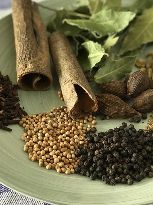 পেকে যাওয়া হলুদ কফ বের করবে নিমেষে, রাতে শোওয়ার আগে খান এই মশলা