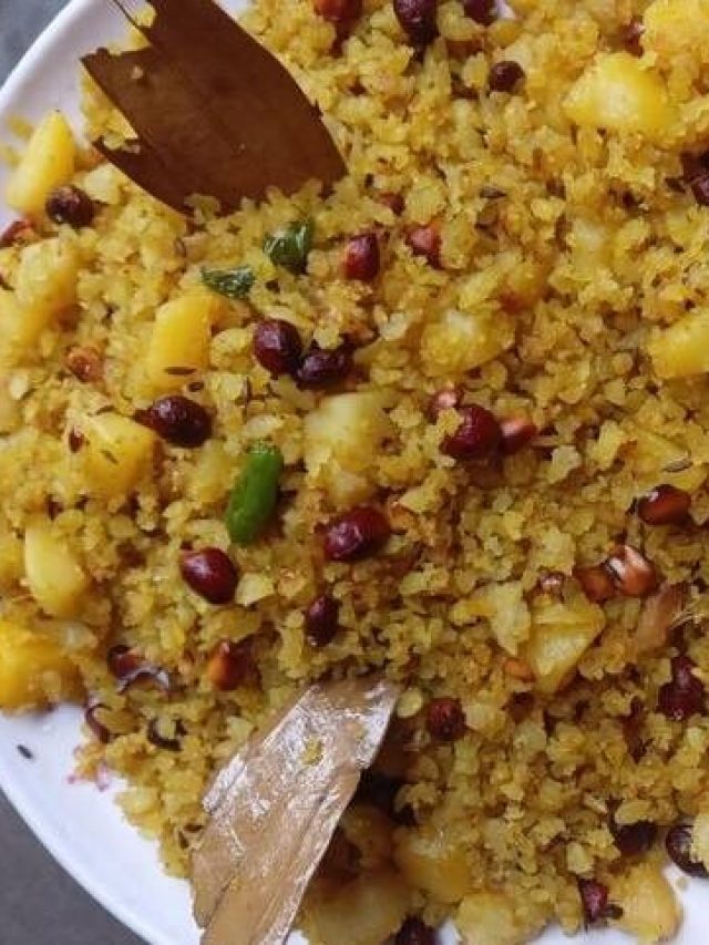 পোলাও তবে চালের নয়, বাঙালি স্টাইলে চিড়ের পোলাও, আঙুল চাটবেন