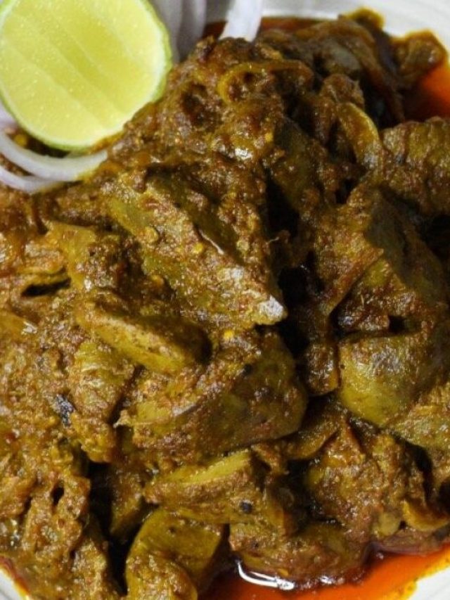 মাটনের এই অংশটার স্বাদও লাজবাব, পাঁঠার মেটে চচ্চড়ি এইভাবে রেঁধে দেখুন