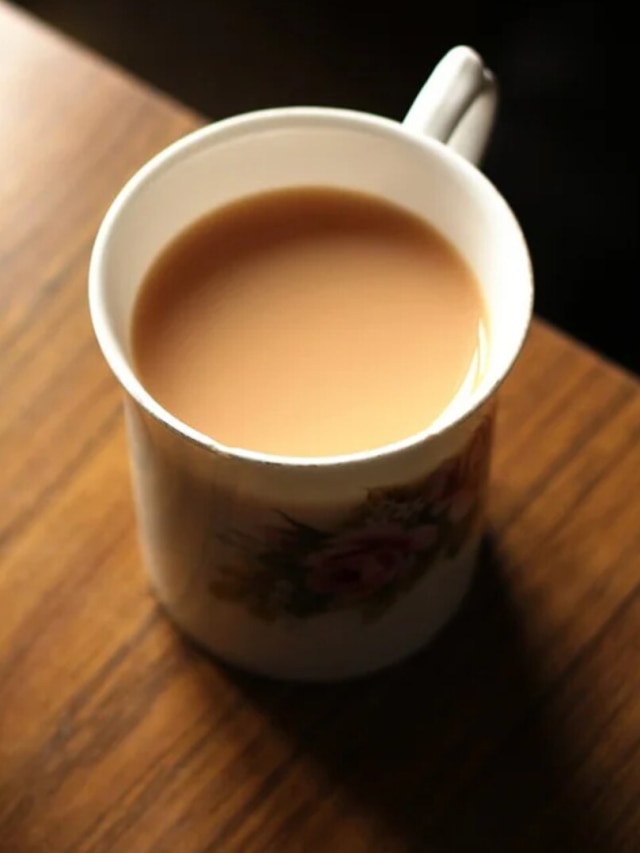 চায়ের সঙ্গে এই ৭ খাবার একদম নয়, পেটে ঘা হবেই, মৃত্যুরও ঝুঁকি