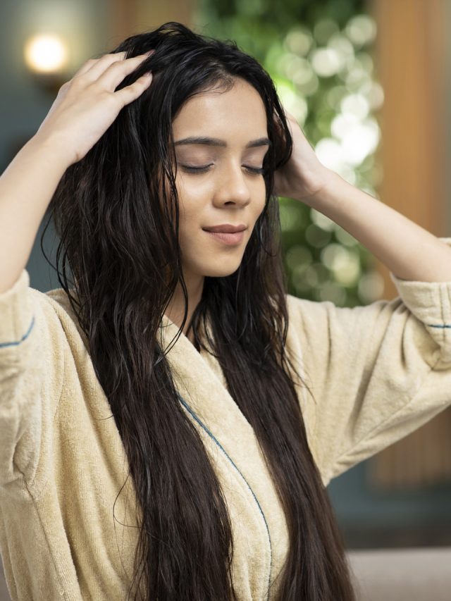 এক ঢাল সুন্দর চুল পেতে সপ্তাহে কত দিন তেল লাগাতে হবে? বললেন ডাক্তার