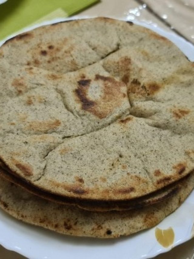 আপনার শক্তির সঙ্গে কেউ পেরে উঠবে না, মালদার বিখ্যাত কলাইয়ের রুটি একবার খেয়ে দেখুন