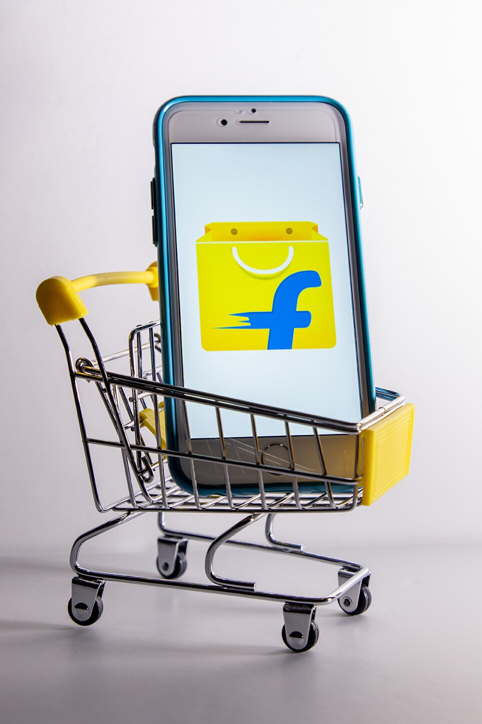 Flipkart Big Savings Day sale: Best deals on Nothing Phone 2(a), Poco X6 Pro, Realme 12 Pro+ and more - Vimarsana News