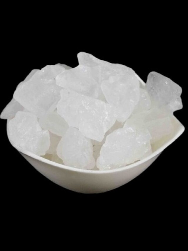 এক টুকরো মিছরিই বদলে দেবে আপনার জীবন, করতে হবে এই সহজ কাজ