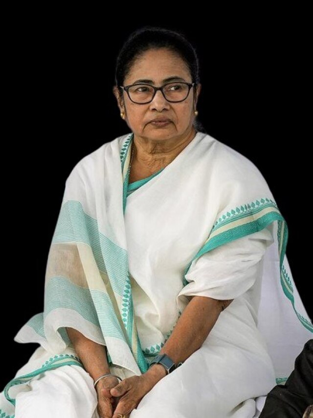 মমতা কতদূর পড়াশোনা করেছেন? জানুন মুখ্যমন্ত্রীর শিক্ষাগত যোগ্যতা