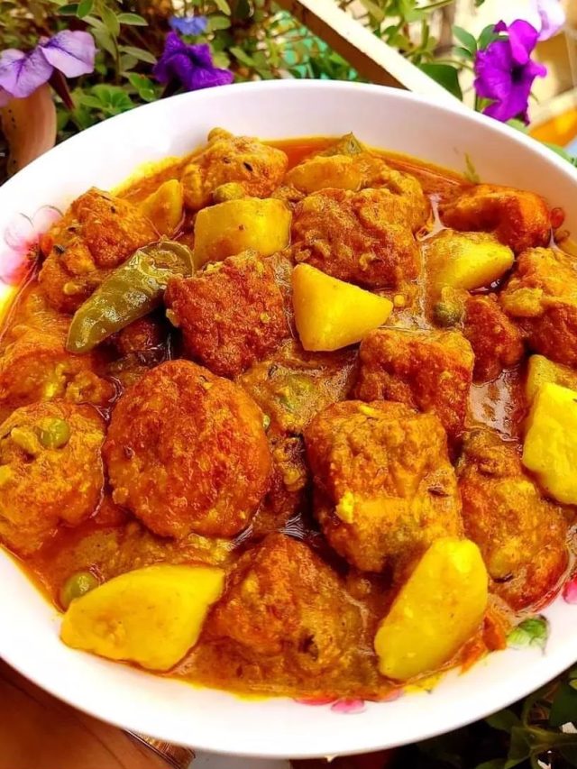 গরমের দুপুরে শান্তির খাবার, শরীর ঠান্ডা রাখতে খান ঝিঙে-জলবড়া; দিদিমার রেসিপি