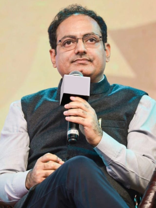 আত্মবিশ্বাস তলানিতে? টিপস দিলেন বিকাশ দিব্যকীর্তি স্যার