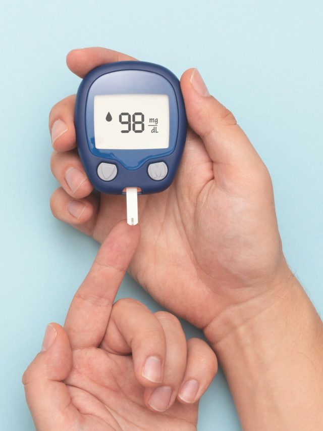 বয়স অনুযায়ী রক্তে সুগারের মাত্রা কেমন হওয়া উচিত? জরুরি তথ্য