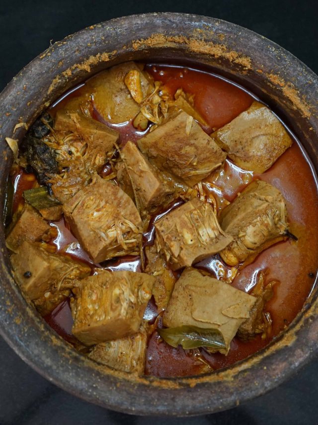 বাড়িতে আছে কাঁচা আম-এঁচোড়ও? বানিয়ে নিন ঠাকুরবাড়ির নতুন রেসিপি