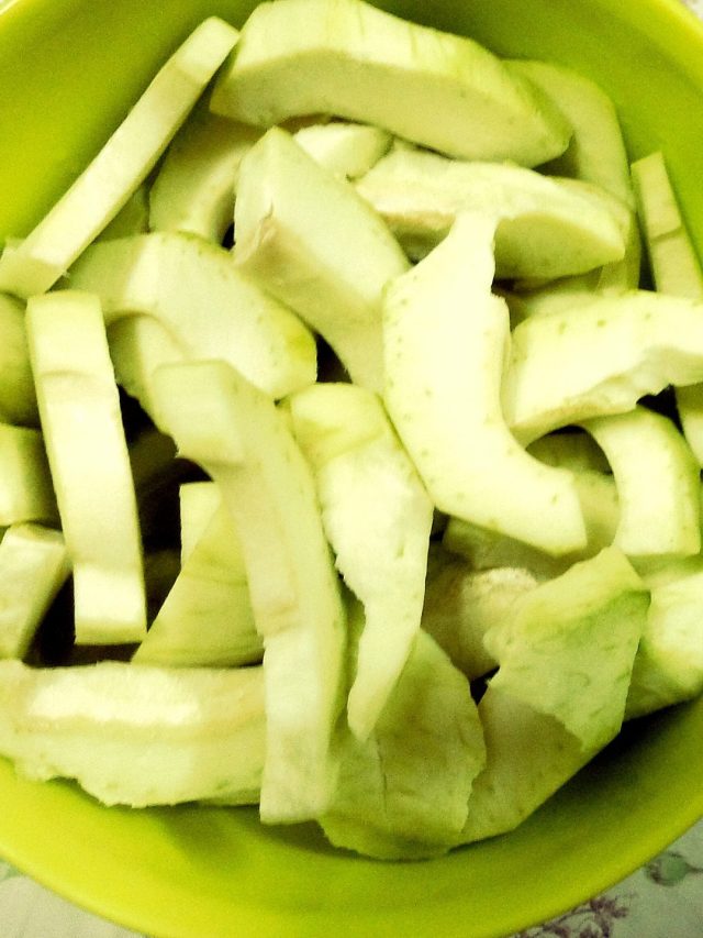 পাচক হিসেবে ব্যবহার হয়, এই কাঁচা ফলে কোলেস্টেরলে মুক্তি; হজমও বাড়ে