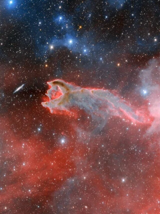 'God's Hand': Dark energy telescope captures a mysterious structure in Milky Way galaxy