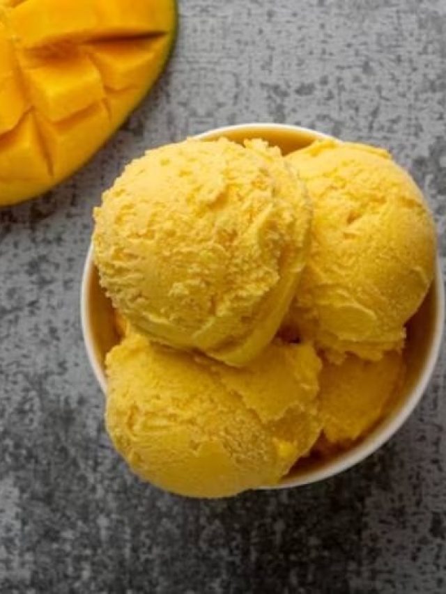 গরমে ঘরেই বানিয়ে নিন মনপসন্দ ম্যাঙ্গো আইসক্রিম