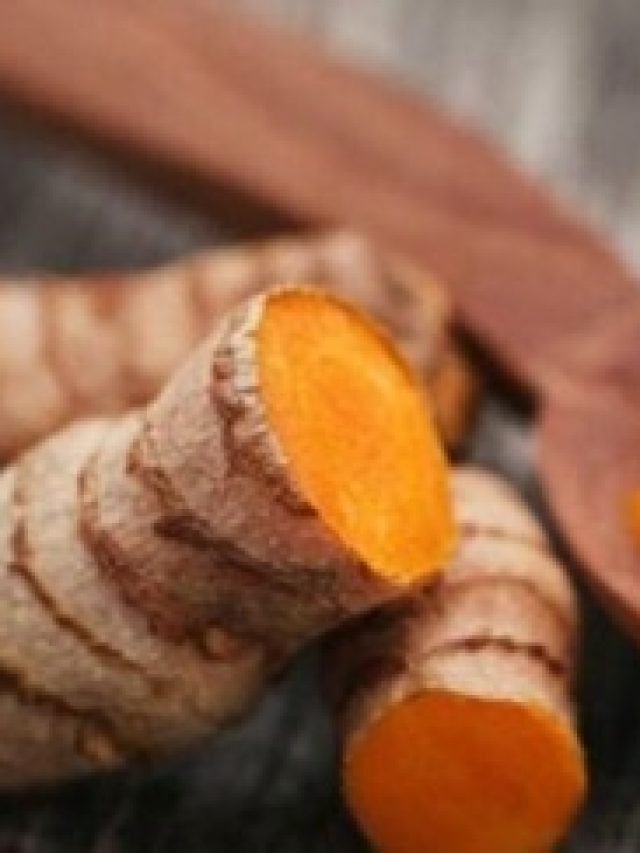 লাল কাপড়ে বেঁধে ফেলুন হলুদ, জীবনে শুরু হবে নতুন খেলা