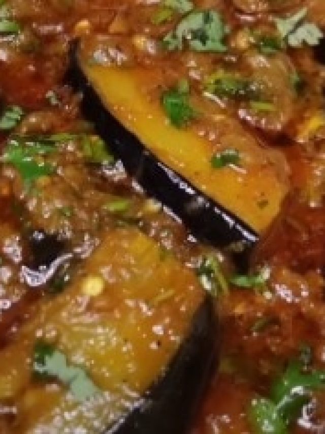 লাগবে এই মশলা,  ব্যাপক খেতে হবে আলু-বেগুনের চচ্চড়ি