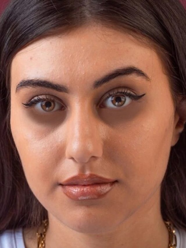 ১০ টাকায় হাওয়া হবে চোখের নীচের কালি, চেহারা হবে আকর্ষণীয়