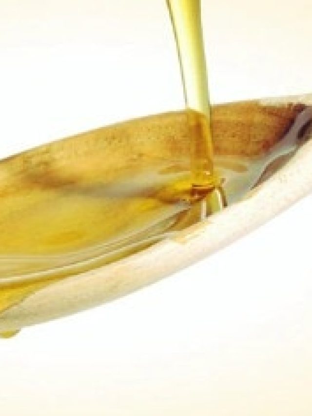 রোজ রাতে মাখুন সর্ষের তেল, শরীরে এসব হবে