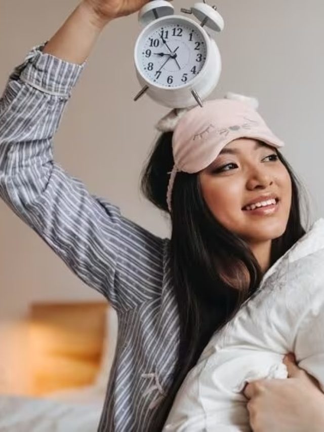 সকাল ৭টায় ঘুম থেকে উঠেই করুন এই ৭ কাজ, ভাল যাবে গোটা দিন