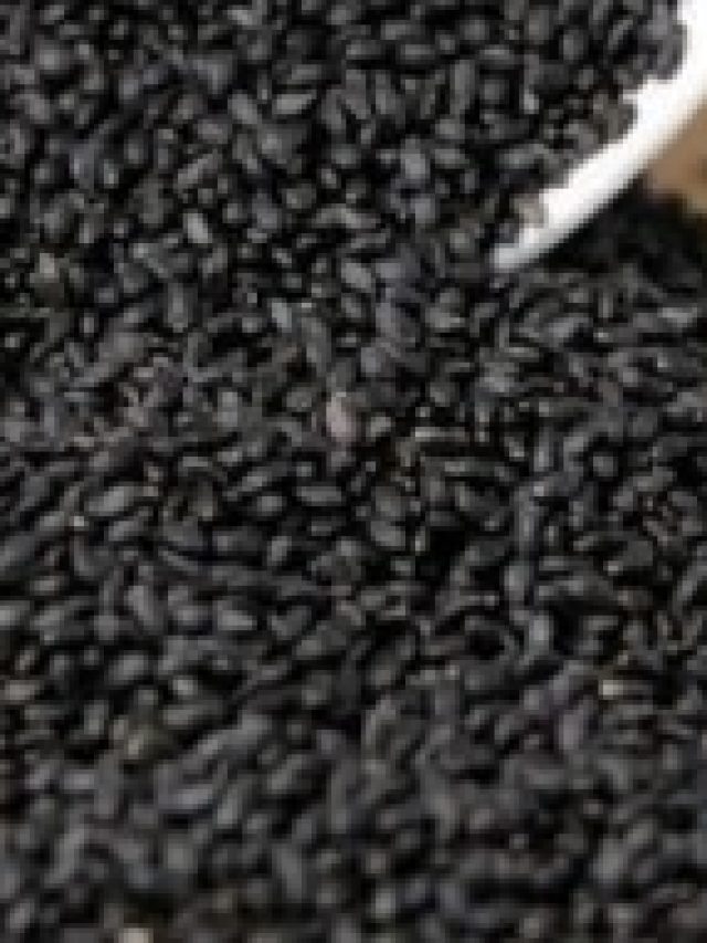 রোজ রাতে এই বীজ গলায় ফেলুন, সকালে হুড়মুড় করে বেরোবে পায়খানা