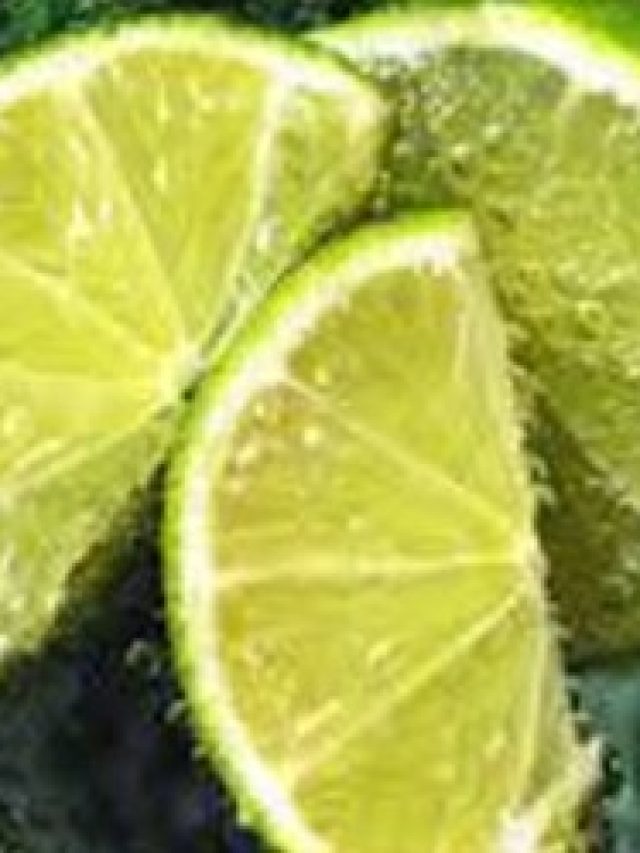 লেবুর রস ফেলুন  জলে, বাথরুমের মেঝে চকচক করবে সোনার মতো