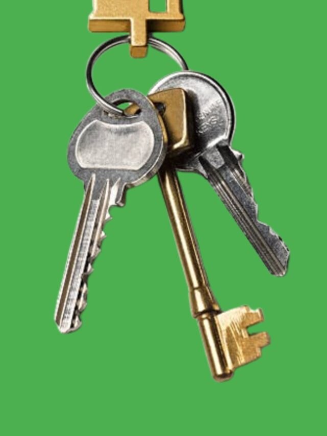 বাড়ির এদিকে চাবির গোছা রাখুন সবসময়, ভাগ্যের তালা এমনিই খুলে যাবে