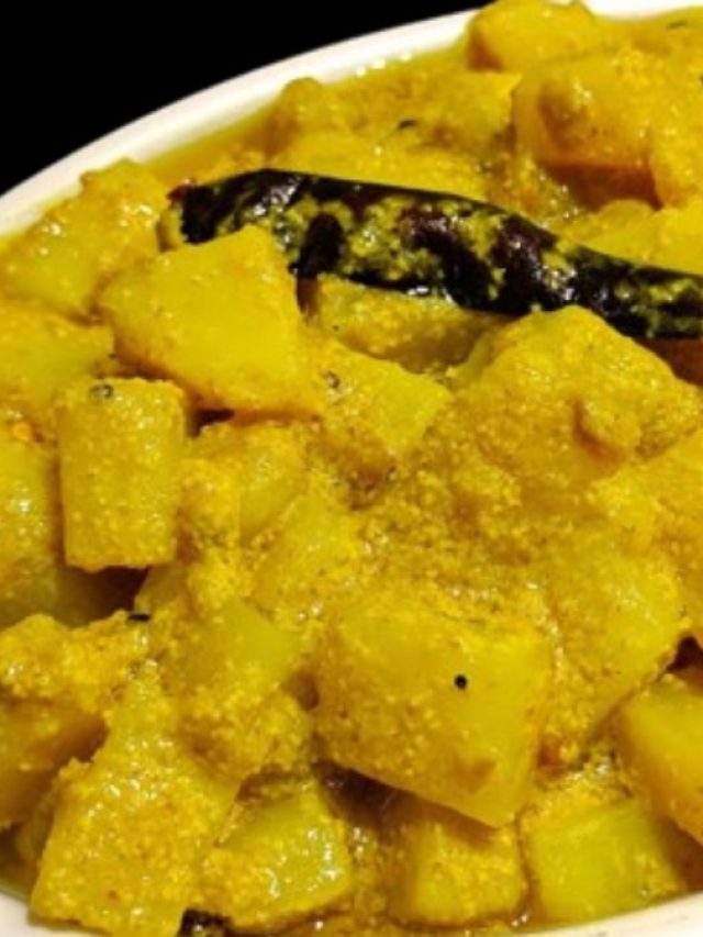 রসুন-আলু পোস্ত এভাবে খেলে প্লেট চাটবেন, রইল রেসিপি