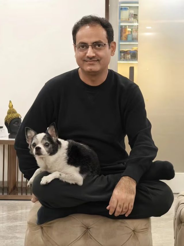 কেরিয়ার আর প্রেম দু'টোই চলবে সমান স্পিডে,বিকাশ দিব্যকীর্তির টিপস