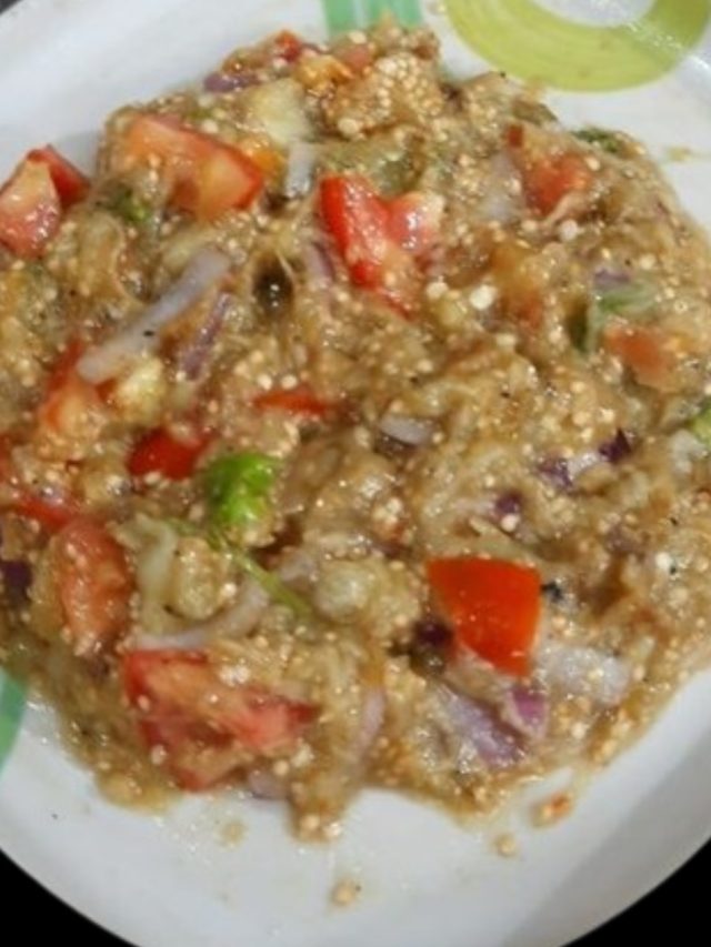 বেগুন পোড়া একদিন এভাবে বানিয়ে দেখুন, বাড়ির লোক খুশি হয়ে যাবে