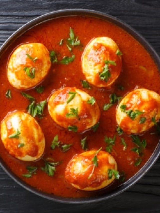 চটজলদি আন্ডা কারি, পাঁচটি জিনিসেই হবে সেরা ডিমের ঝোল