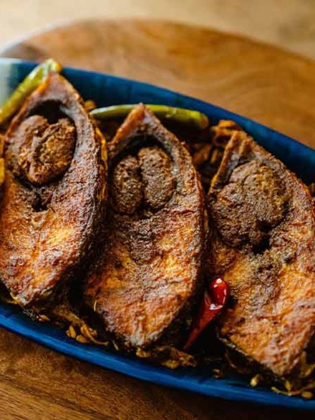 মাছের এই অংশ বাড়ায় হার্ট অ্যাটাকের ঝুঁকি, মুখে তোলার আগে সাবধান!