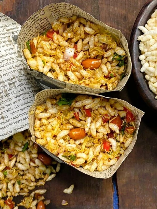 কাঁচা আম-লঙ্কা দিয়ে জম্পেশ লাগবে খেতে, ঝালমুড়িতে স্পেশাল মশলা দিলেই জমে যাবে