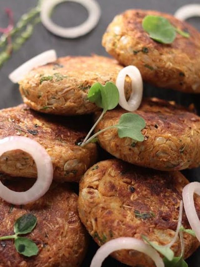 চিকেন-মাটন এর কাছে কিছুই নয়, কাঁচা কাঁঠালের কাবাব খেয়েছেন?