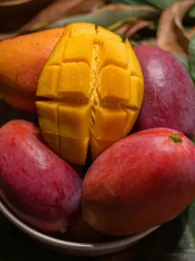 গরম চলে গেলেও আম খাবেন, এই ট্রিকসে ৬ মাস রেখে দিন তাজা