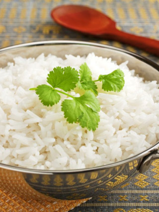 ভাতে ফেলে দিন এই পাতা, স্বাদে এক থালা সাবড়ে নেবেন; কিচ্ছু লাগবে না