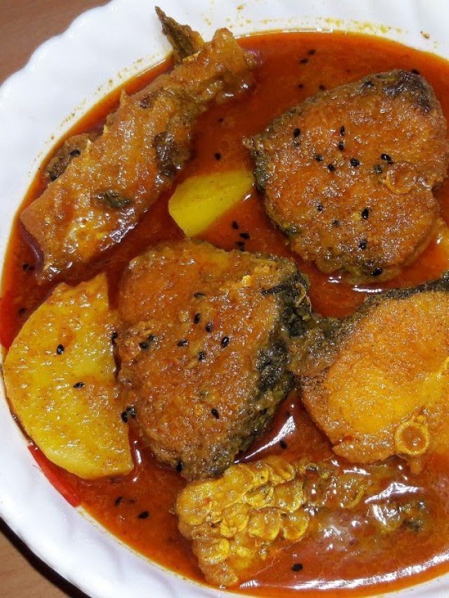 আপেল দিয়ে বানান রুইয়ের এই রেসিপি, আঙুল চেটে খাবে সবাই; রইল রেসিপি