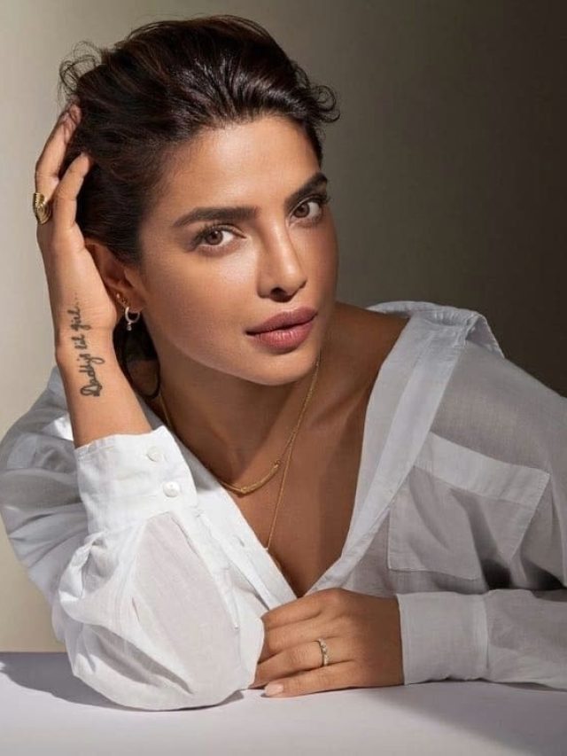 এভাবে ডি-ট্যান প্যাক বানান প্রিয়াঙ্কা চোপড়া,নিমেষে ত্বক হয়ে উঠবে ফর্সা