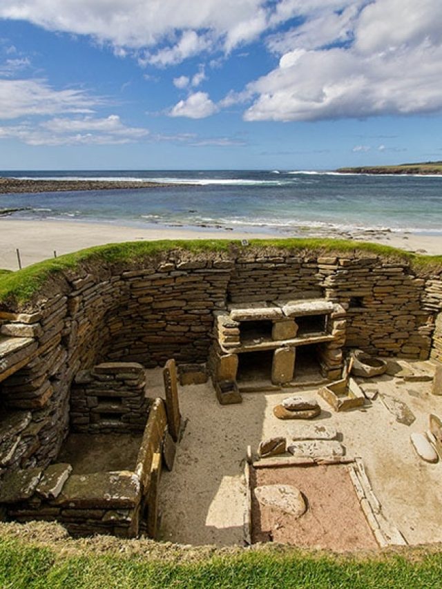 ‘Defence against alien landings’: Paranormal expert suggest ancient Scottish sites were built to protect against extraterrestrial invasions
